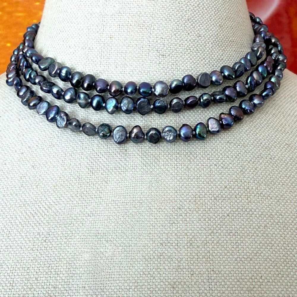 Genuine Extra-Long Black/Peacock Baroque Pearl Necklace